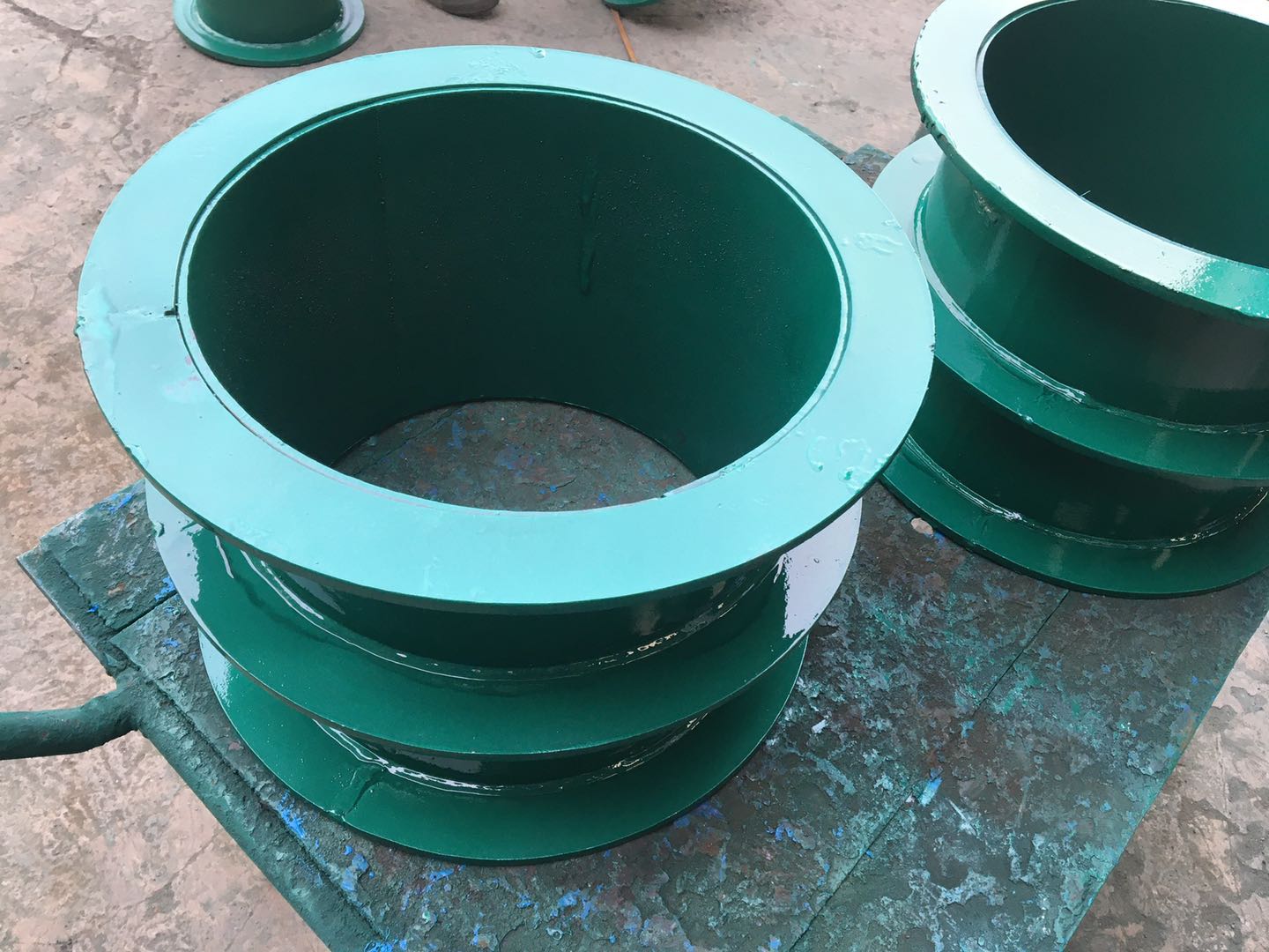 ���ط�ˮ�׹�