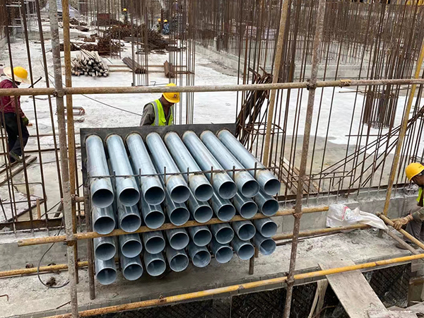 ��ǽ�ܱ��߰���