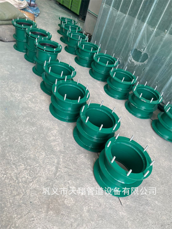 ���ƴ�ǽ�׹ܳ���