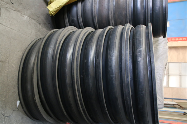 �ܵ��ϰ�װ��˿���𽺽�ͷ�ʺ�ʲôʹ��